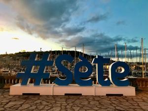 Appartements appartquaisete et garage : Appartement 2 Chambres