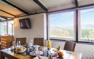 Beautiful Home In Gerolstein With Wifi