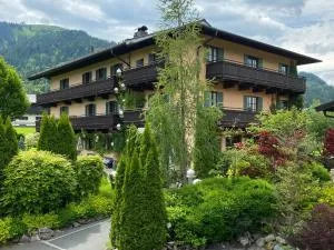 Hotel Edelweiss Kitzbühel - 基茨比厄尔附近奥拉赫