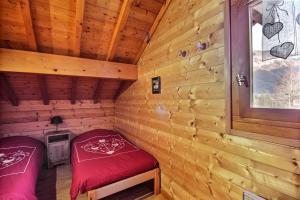 Chalets CHALET-MORZINE-6 a 18 PERSONNES-SAUNA -PROCHE NAVETTE et BOULANGERIE-MANUPA CLEVIE : photos des chambres