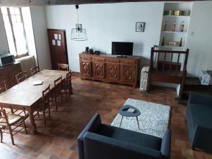 B&B / Chambres d'hotes Logis Des Bessons : photos des chambres