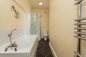 Cherry Property - Coconut Suite