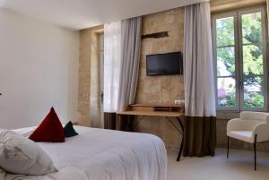 Hotels AUX DUCS DE SIENNE : photos des chambres