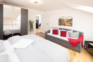 "Haus 18" - Annehmlichkeiten von 4-Sterne Familien-und Wellnesshotel Viktoria können mitgenutzt werden