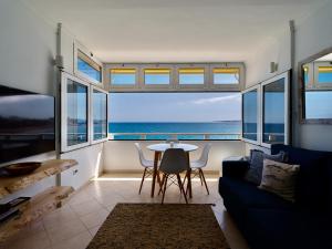 The Cruise Ship Cabin