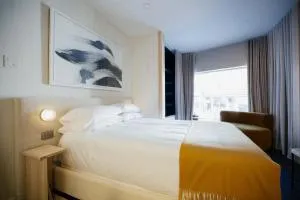 Ode - Гамільтон