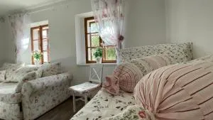 Apartmány Na Návsi 19 u Hluboké - Hrdějovice