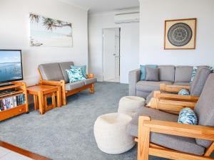 Ocean Shores 12 Waterfront Unit with Sensational Water Views WiFI and Air Conditioning