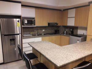 Moderno departamento 3B en Condominio La Victoria