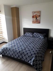 Moderno departamento 3B en Condominio La Victoria