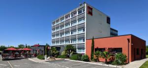 Hotels Ibis Villefranche Sur Saone : photos des chambres