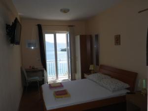 S1 - studio just 50m from the beach with sea view