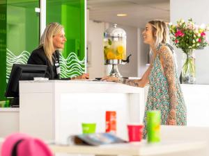 Hotels Ibis Styles Menton Centre : photos des chambres