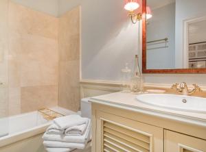 Elegant 3-Bedroom Apartment in Exclusive Barrio Salamanca Stylish & Spacious, Padilla III