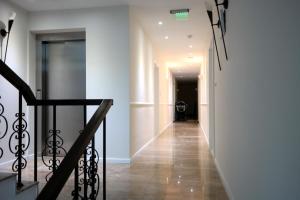 Aivazovsky Park Anchialos H14