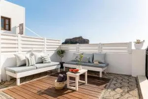 Traditional Lindian Suites - Ліндос