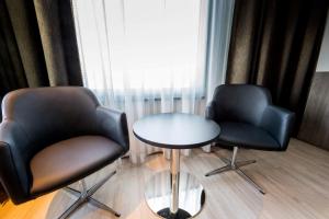 Superior Twin Room with Sauna with Lake or Forest View room in Hotel Inari