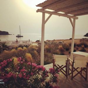 Sunset Studios & Rooms