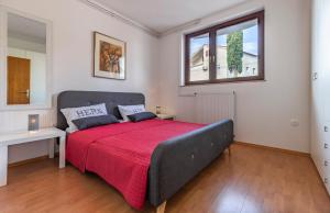 Apartment Agneza Medulin for 4 People