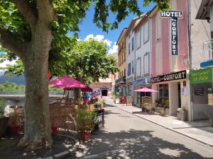 Hotels Hotel Confort 09 ou HC-09 : photos des chambres