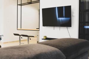 Sunlight - Volos City Center [Spacious Modern Apartments]