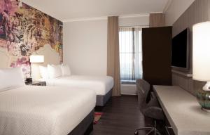 Double Room with Two Double Beds - Non-Smoking room in Hotel Indigo Atlanta Midtown an IHG Hotel