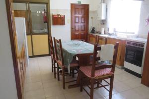 Casa S Nicolau 2 Near the beach