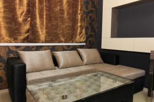 Bedroom Place Guest Rooms