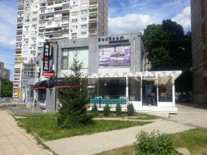 Bedroom Place Guest Rooms