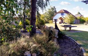 Stunning Home In Fuhlendorf With Wifi