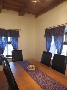 Kiscsermely Vendégház