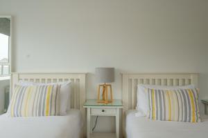 Superior Twin Room room in The Eyre Square Townhouse