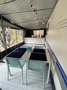 Przyczepa Abordaż na Campingu Kormoran