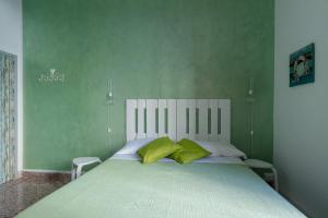 Al Borgo Marinaro Guest House