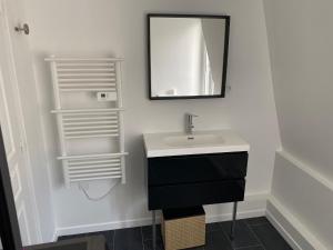 Appartements Centre ville Granville a 50m de la mer - ANCV accepte : photos des chambres
