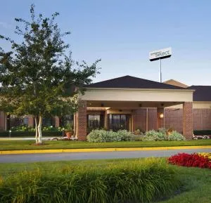 布鲁克菲尔德密尔沃基庭院酒店 - 新柏林