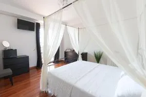 B&B Il giardino degli incanti - 圣埃尔皮迪奥阿马雷