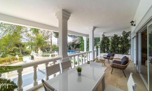 Lavanda - Apartamento Privado en Villa Compartida, Marbella