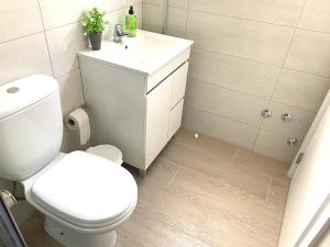 Duarte Houses - Casa T1 N - com vista mar