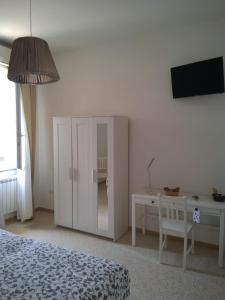 TORRE ANGELLARA B&B