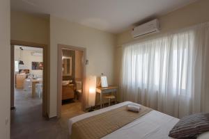Thetis Beach Suites
