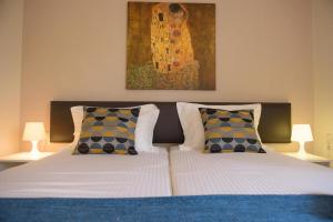 Thetis Beach Suites