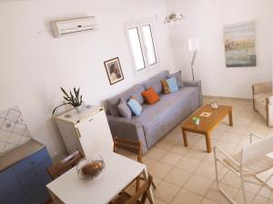 East Red Rock and View Leonidio maisonette studio