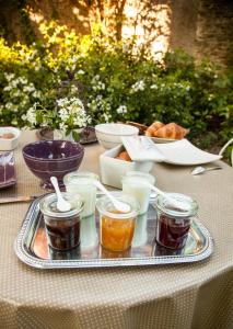 B&B / Chambres d'hotes Il Etait Une Fois Chez Moi : Chambre Double ou Lits Jumeaux - Vue sur Jardin
