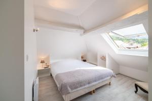 Hotels Logis - Hotel De La Mairie : photos des chambres