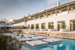 Lago Resort Menorca - Suites d..