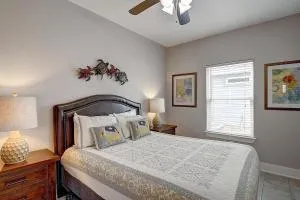 Mi Casa Tu Casa downstairs - Rockport