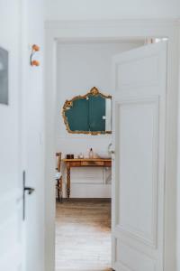 B&B / Chambres d'hotes Maison Seraphine - Guest house - Bed and Breakfast : photos des chambres