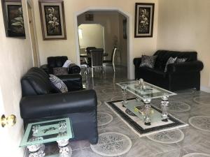 Arms of Charms Guesthouse