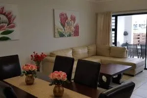 Blyde 3 bed Lagoon View Apartment - Muldersdrift